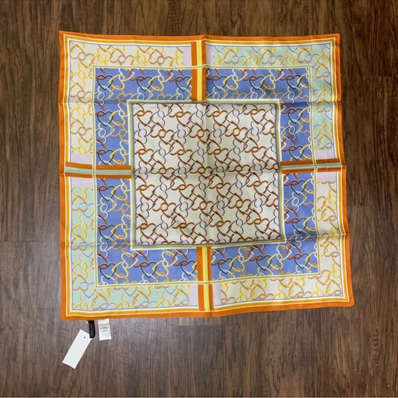 Ann Taylor Geo silk little Scarf - Picture 9 of 10